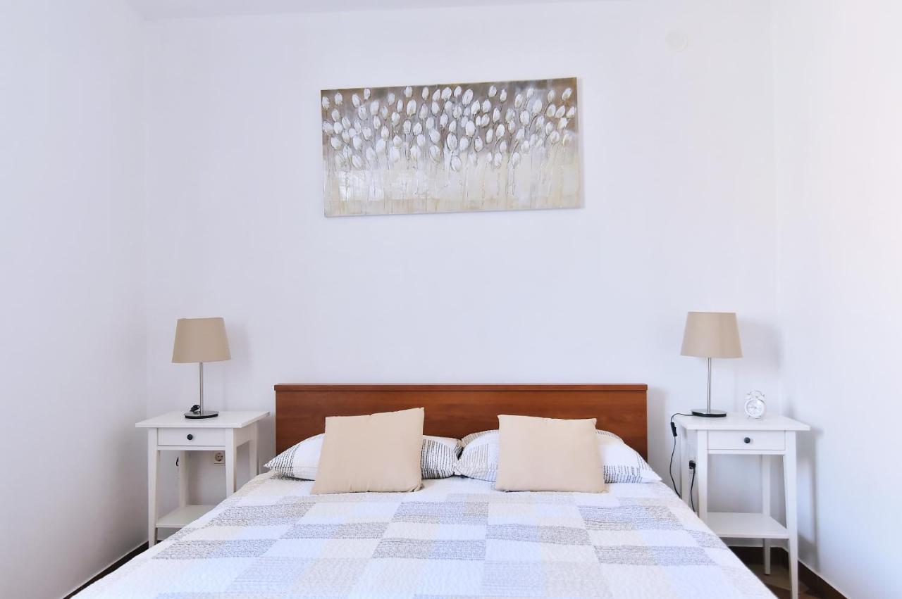 באסקה Apartments Luni מראה חיצוני תמונה