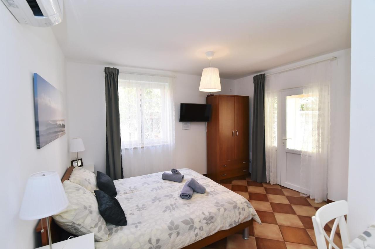 באסקה Apartments Luni מראה חיצוני תמונה