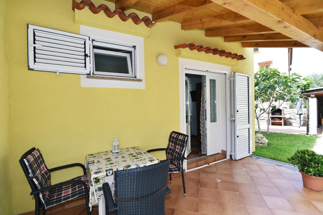 באסקה Apartments Luni מראה חיצוני תמונה