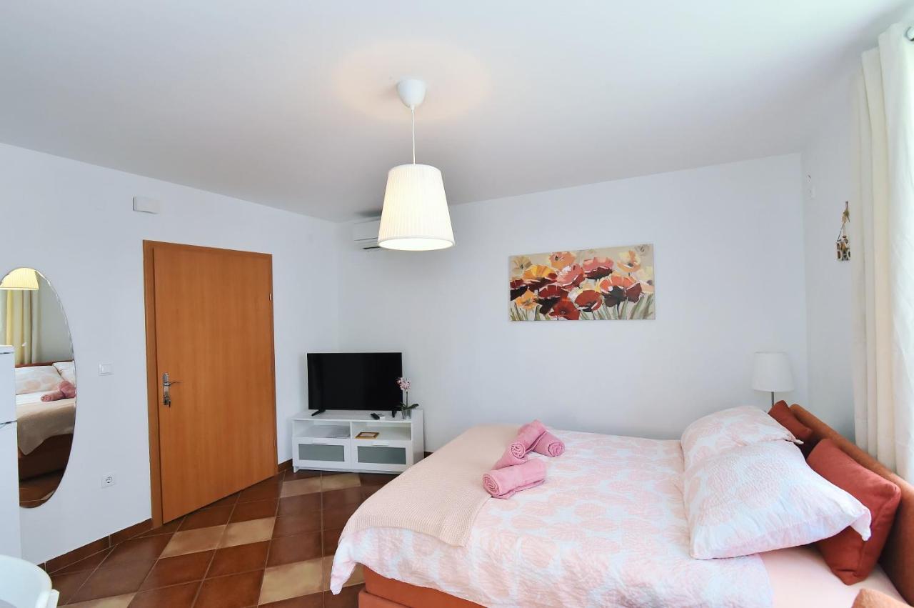 באסקה Apartments Luni מראה חיצוני תמונה
